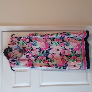 Crown & Ivy Women's Sleeveless Ruffle V Neck Dress